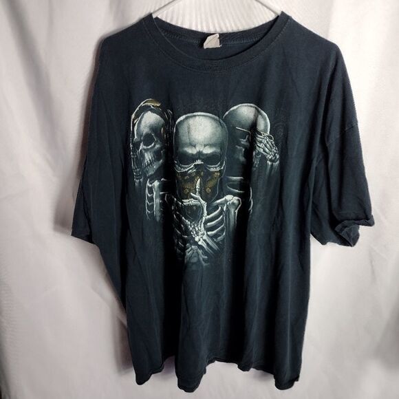 Fruit of the Loom Other - Skeleton tee 